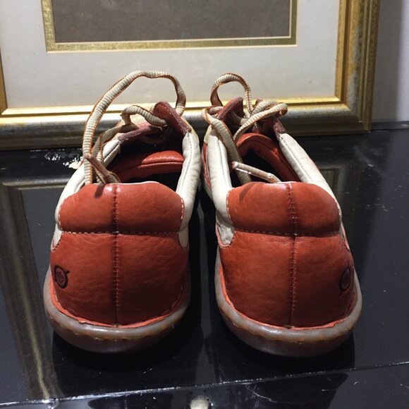 BORN LEATHER LOAFER SHOES SIZE 10/42 - Picture 4 of 8